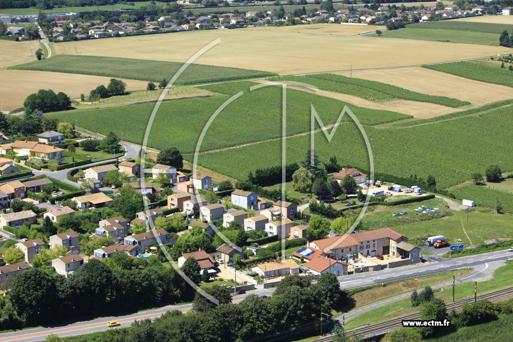 Photo arienne de saint-jean-le-priche