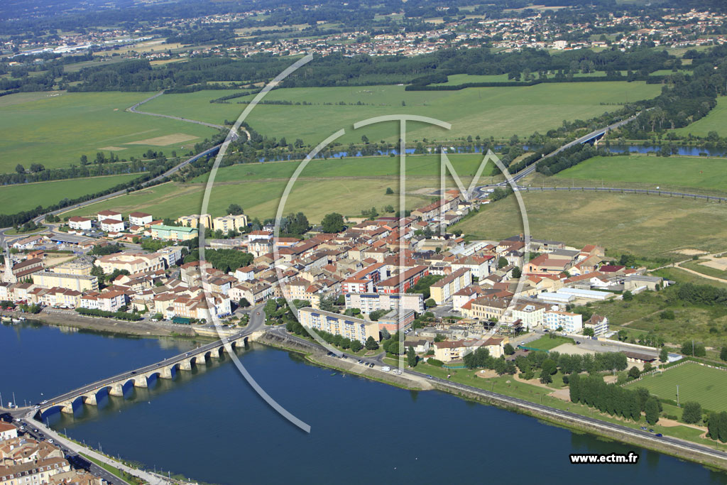 Photo arienne de Saint-Laurent-sur-Sane