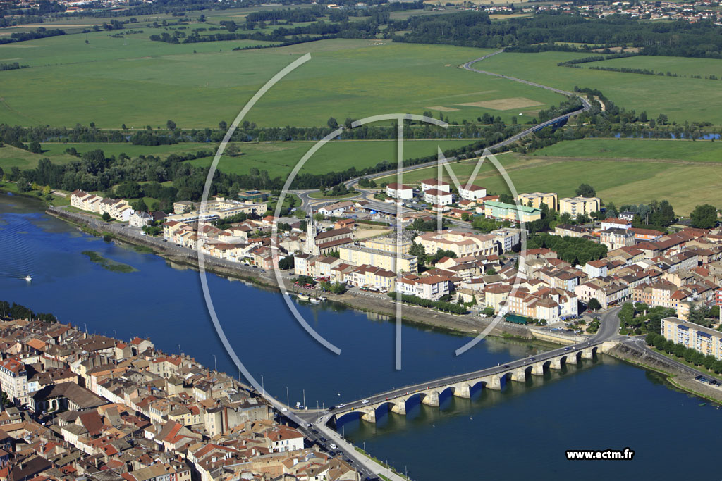 Photo arienne de Saint-Laurent-sur-Sane