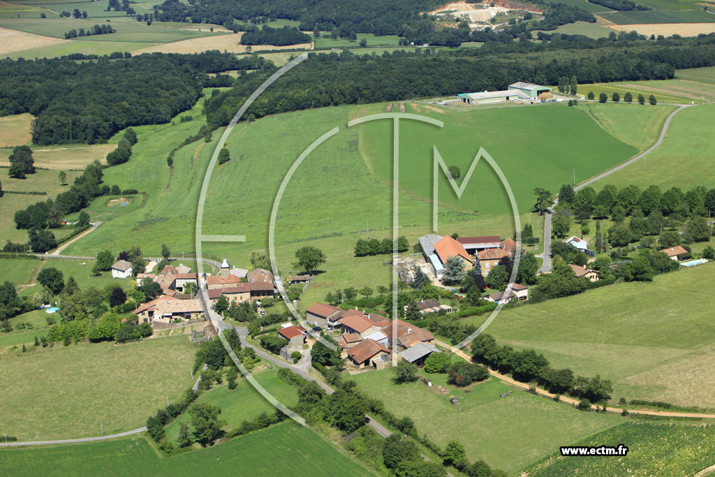 Photo arienne de Saint-Maurice-de-Satonnay (Satonnay)