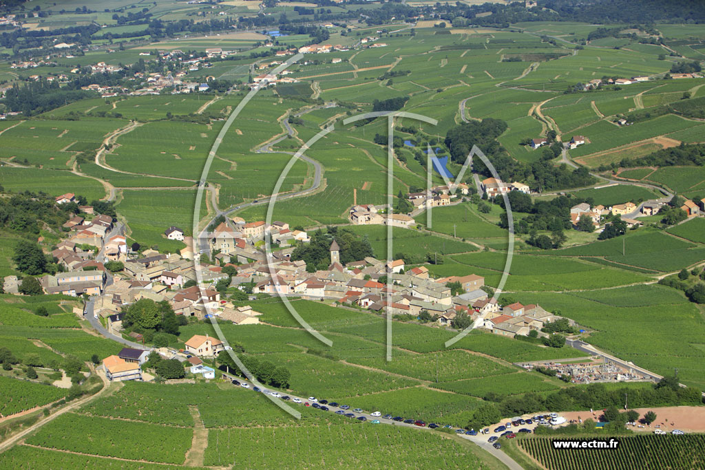 Photo arienne de Solutr-Pouilly