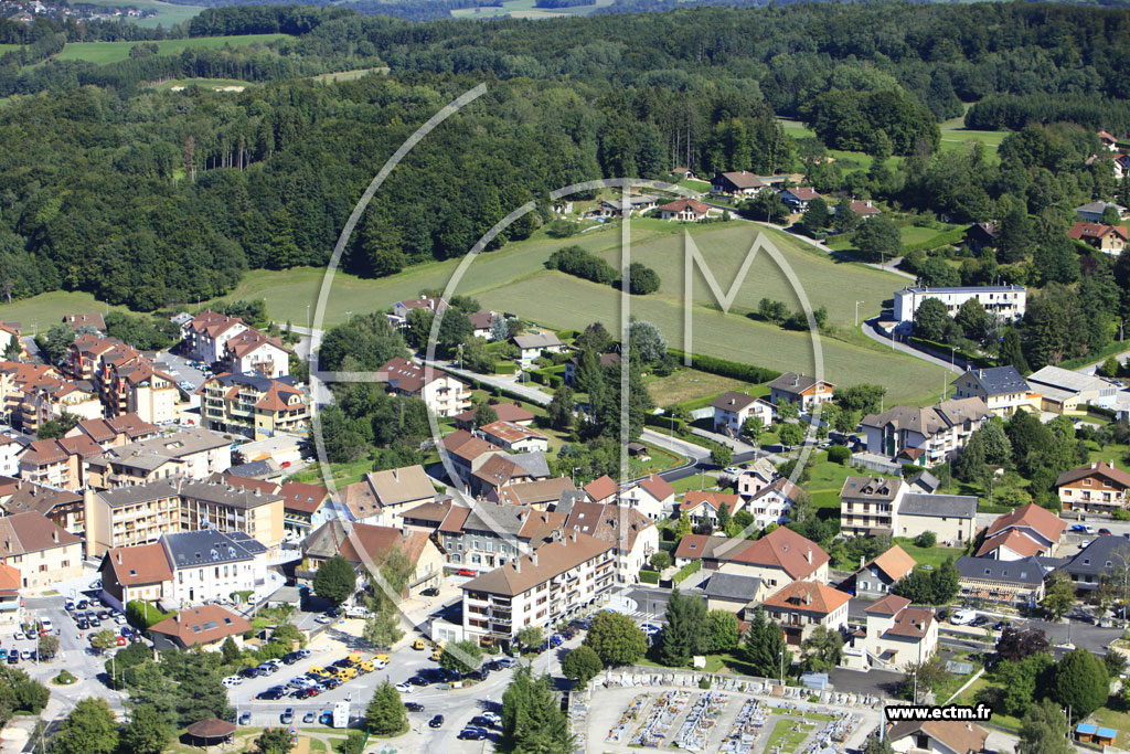 Photo arienne de Cruseilles