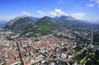 38000 Grenoble - photo - Grenoble