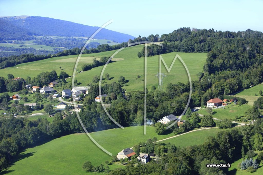 Photo arienne de Menthonnex-en-Bornes (Les Matres)