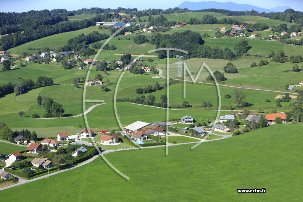 Photo arienne de Menthonnex-en-Bornes (Les Petits Pierres)