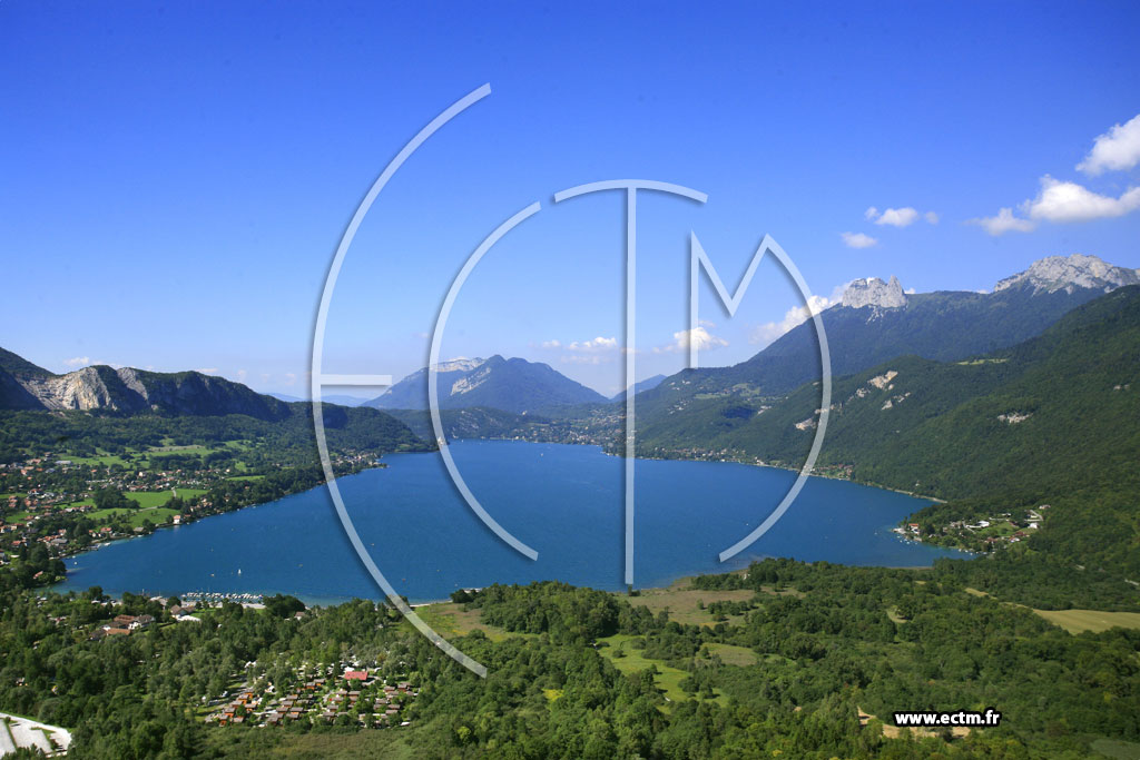Photo arienne de Lac d'Annecy
