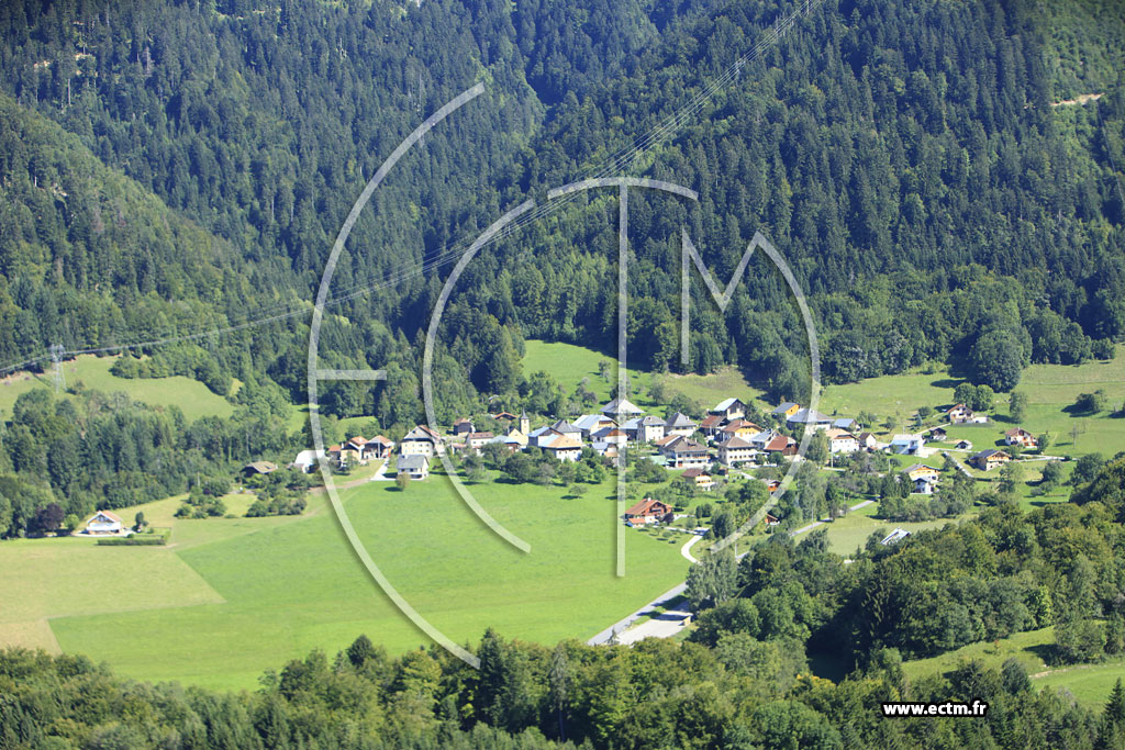 Photo arienne de Seythenex (Les Combes)