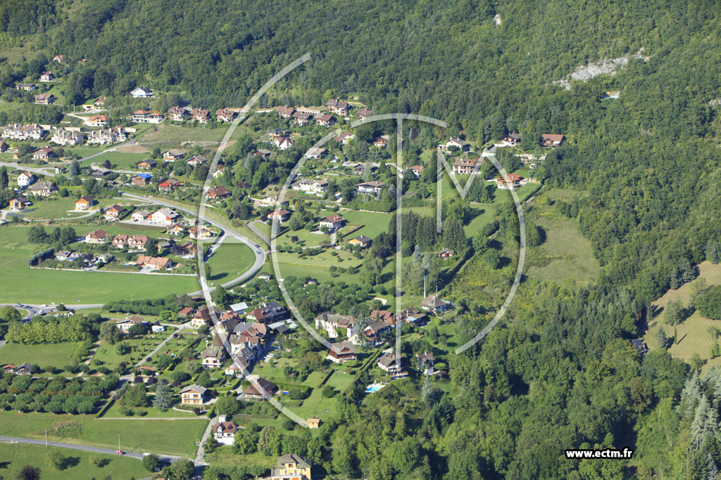 Photo arienne de Talloires (Perroix)