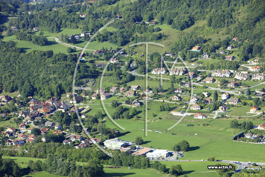 Photo arienne de Talloires (Perroix)