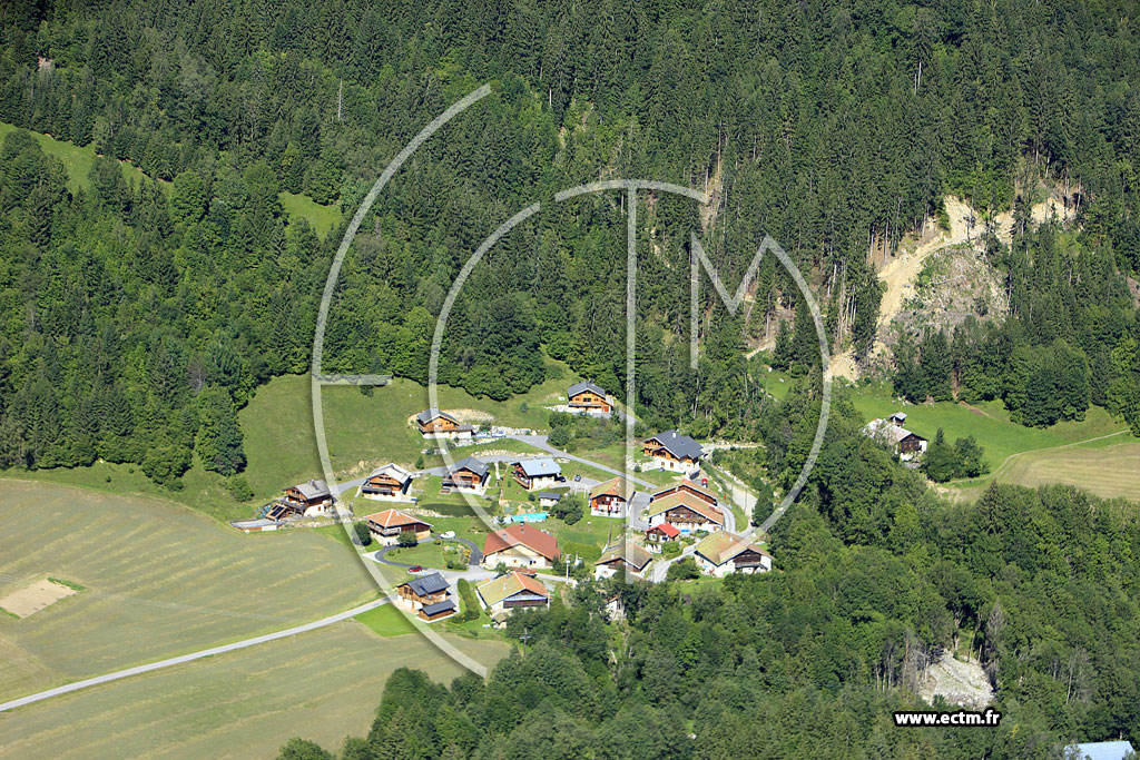Photo arienne de Les Contamines-Montjoie (Les Hoches)