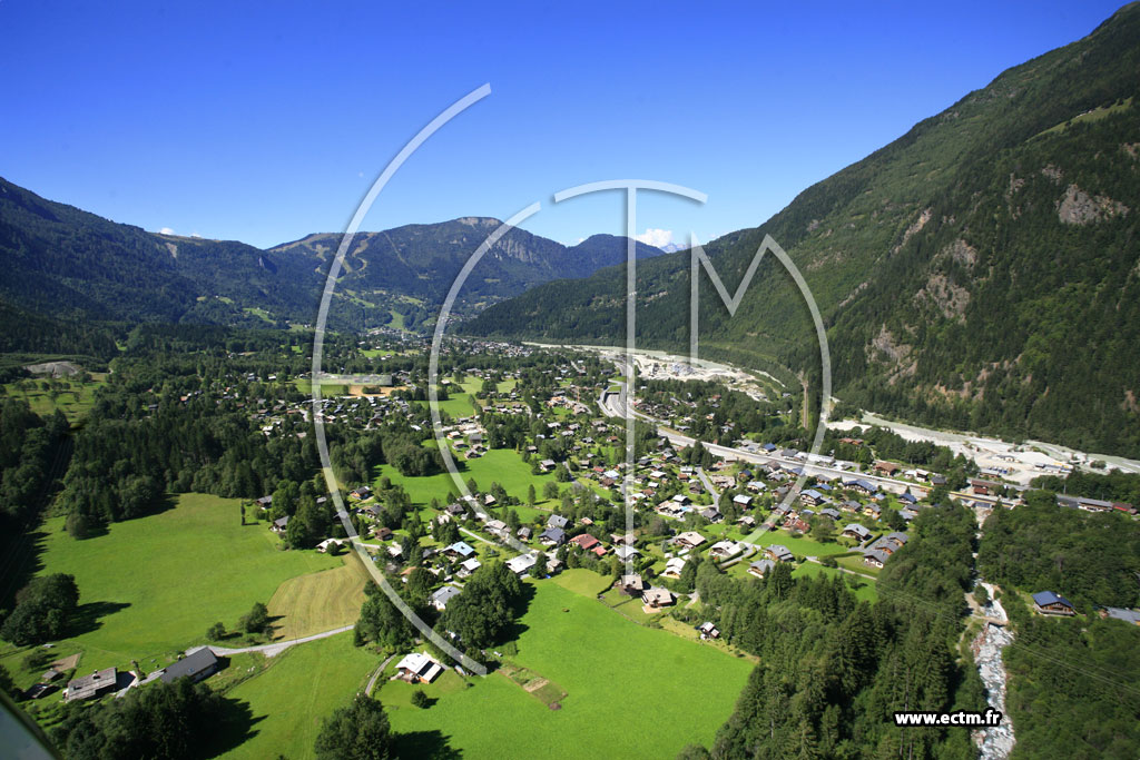 Photo arienne de Les Houches