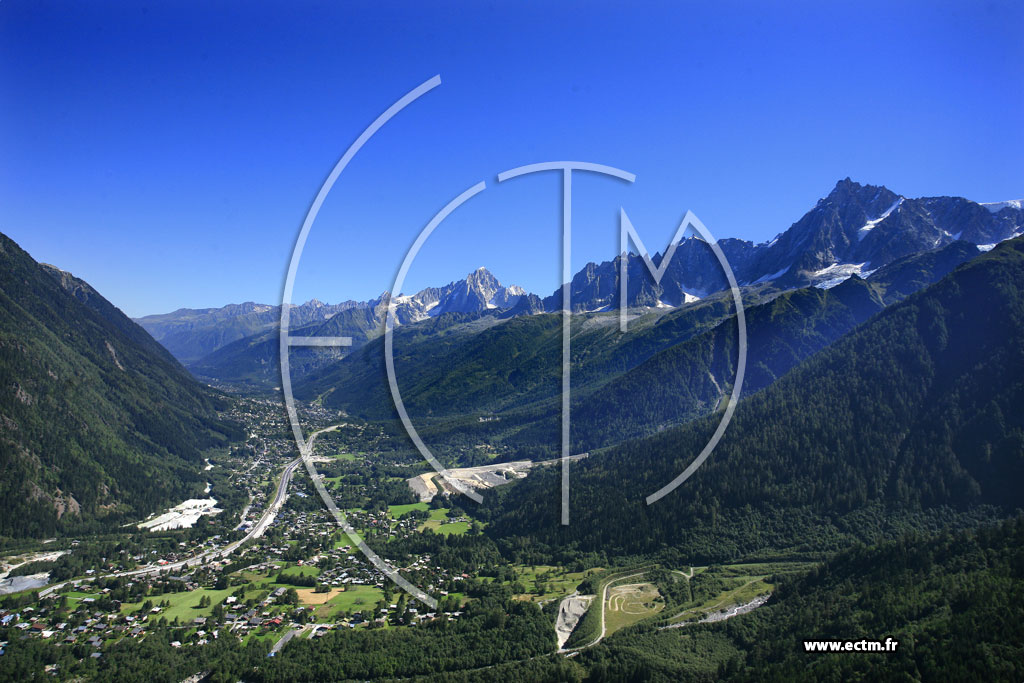 Photo arienne de Les Houches (Taconnaz)