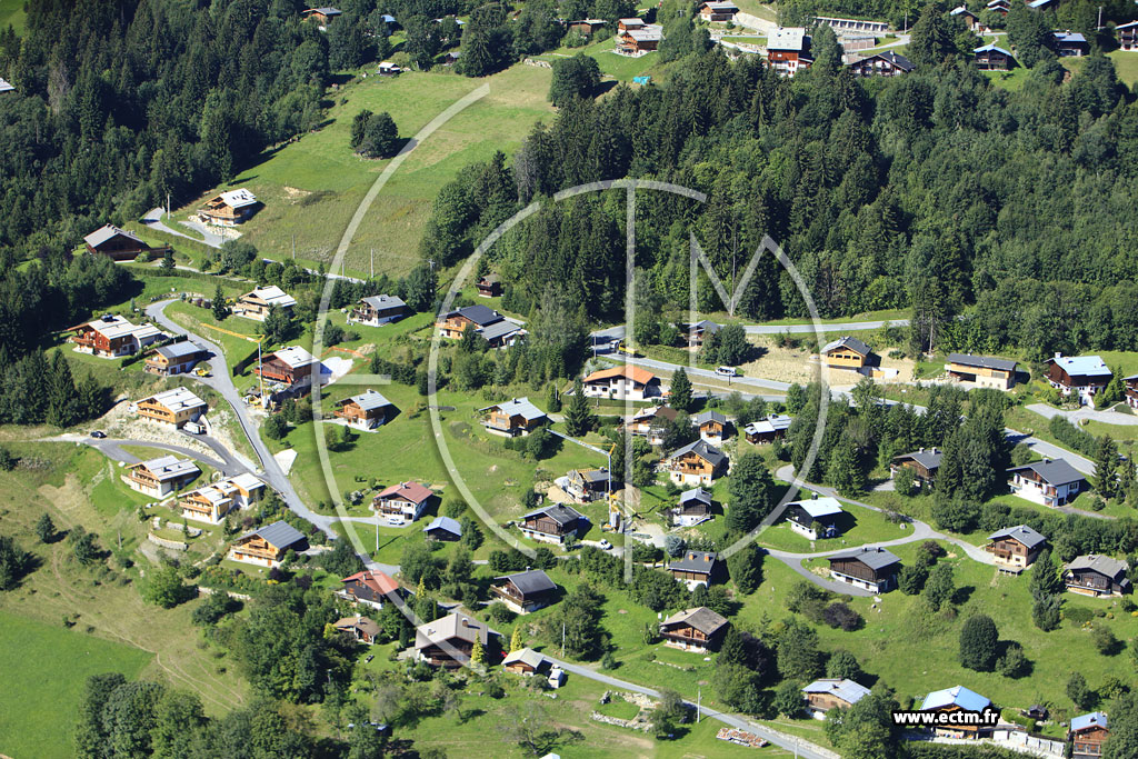 Photo arienne de Saint-Gervais-les-Bains (Chemin des Darbolets)