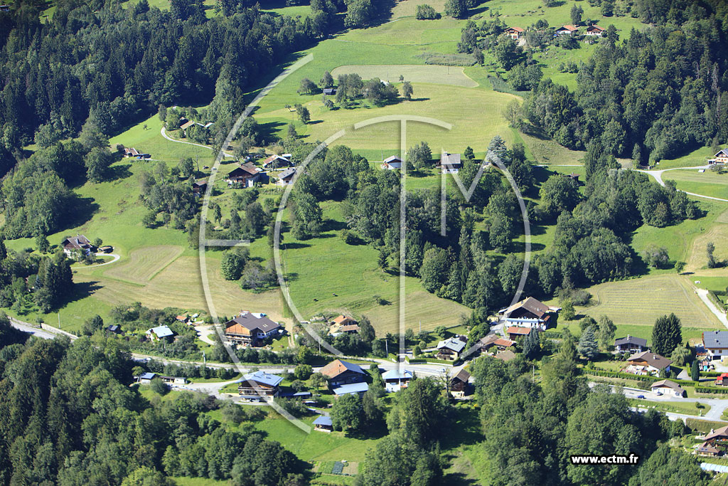 Photo arienne de Saint-Gervais-les-Bains (Route d'Orsin)