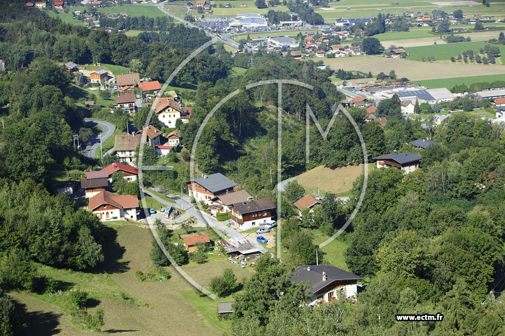 Photo arienne de Saint-Gervais-les-Bains (Route des Amrands)