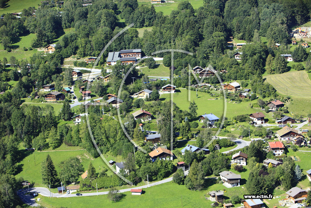 Photo arienne de Saint-Gervais-les-Bains (Route du Bettex)