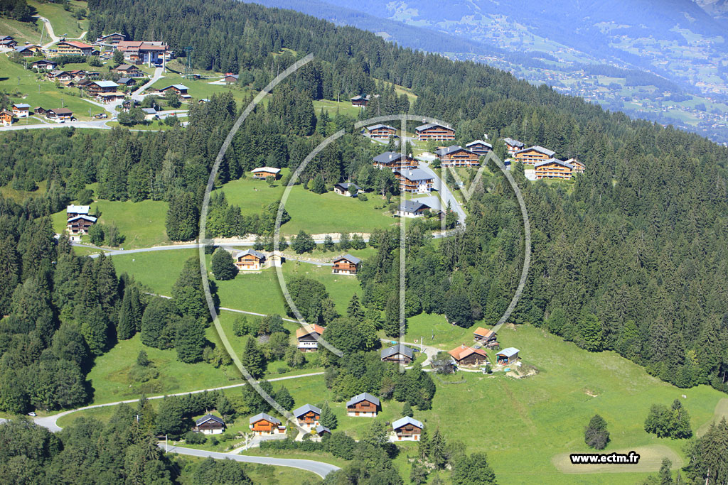 Photo arienne de Saint-Gervais-les-Bains (Route du Bettex)