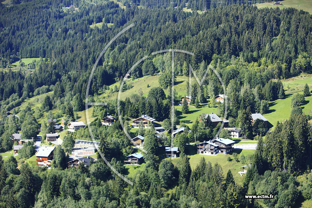 Photo arienne de Saint-Gervais-les-Bains(Route des Communailles)