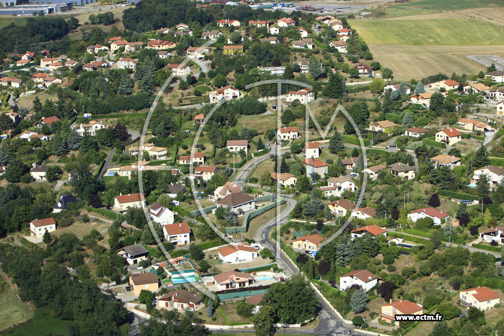 Photo arienne de L'Horme (Les Ctes)