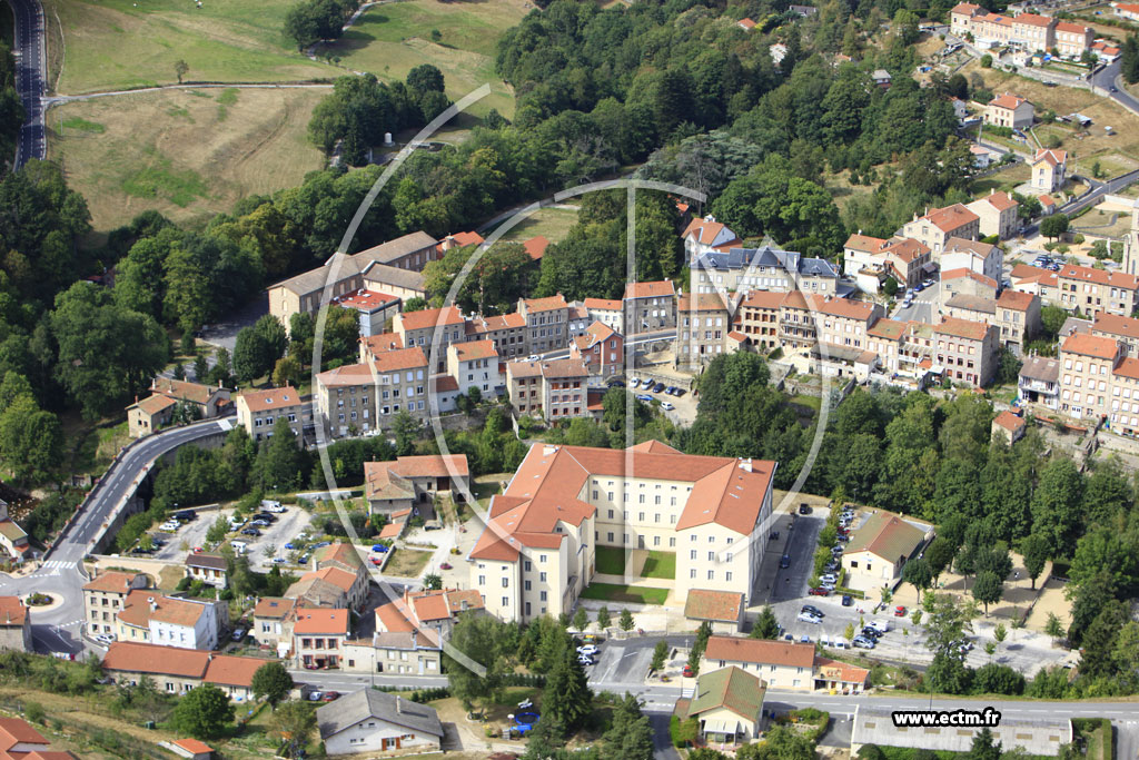 Photo arienne de La Sauve-sur-Semne