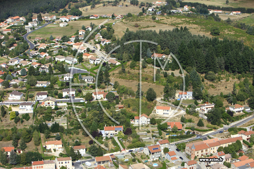 Photo arienne de La Sauve-sur-Semne