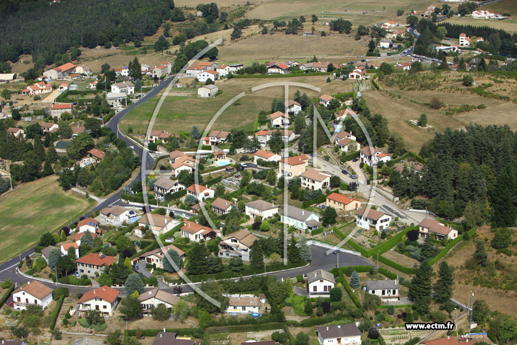 Photo arienne de La Sauve-sur-Semne