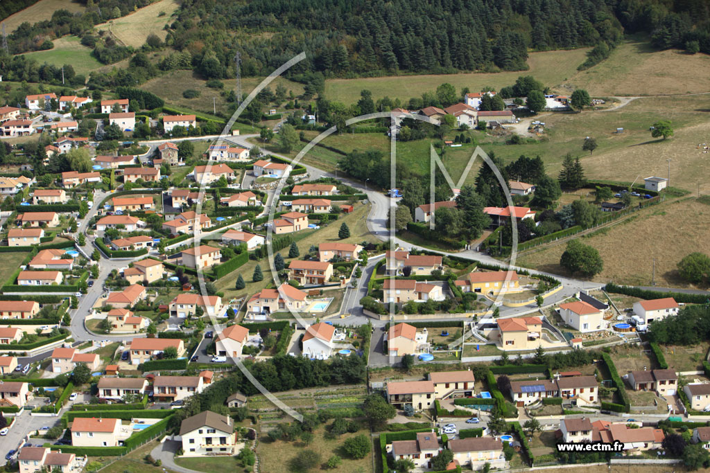 Photo arienne de Le Chambon-Feugerolles (Fayol)