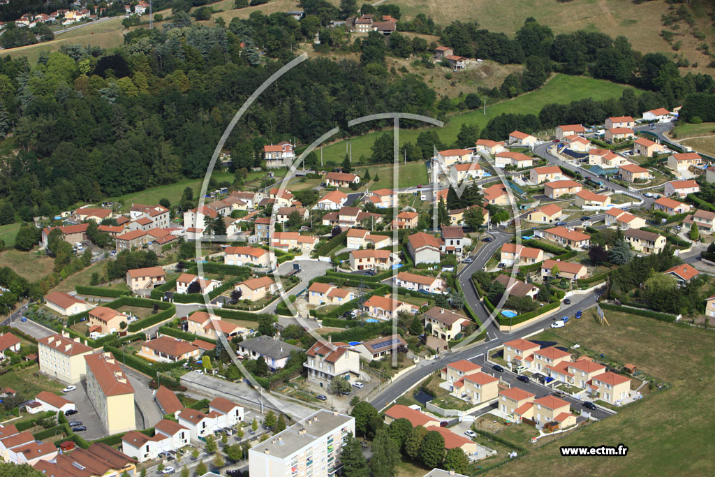 Photo arienne de Le Chambon-Feugerolles (Fayol)