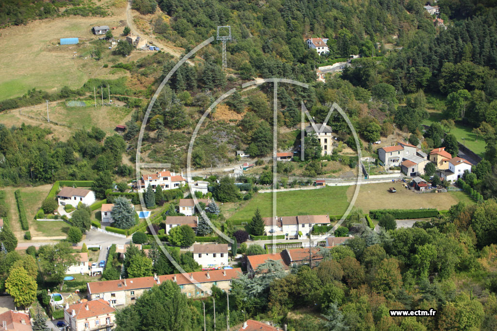 Photo arienne de Le Chambon-Feugerolles (La Sauvanire)