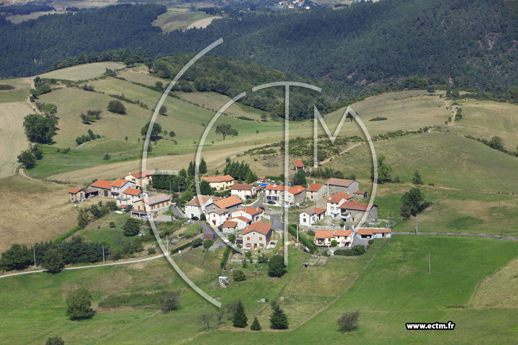 Photo arienne de Saint-Etienne (Chnieux)