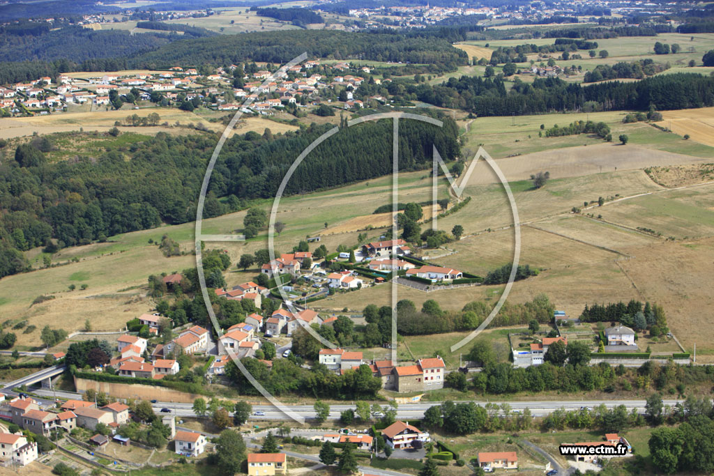 Photo arienne de Saint-Ferrol-d'Auroure (Le Rochain)