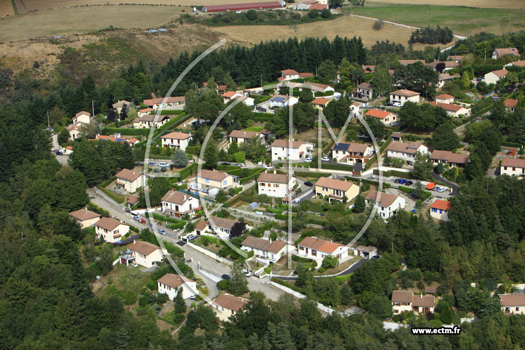 Photo arienne de Saint-Just-Malmont (Le Sarret)