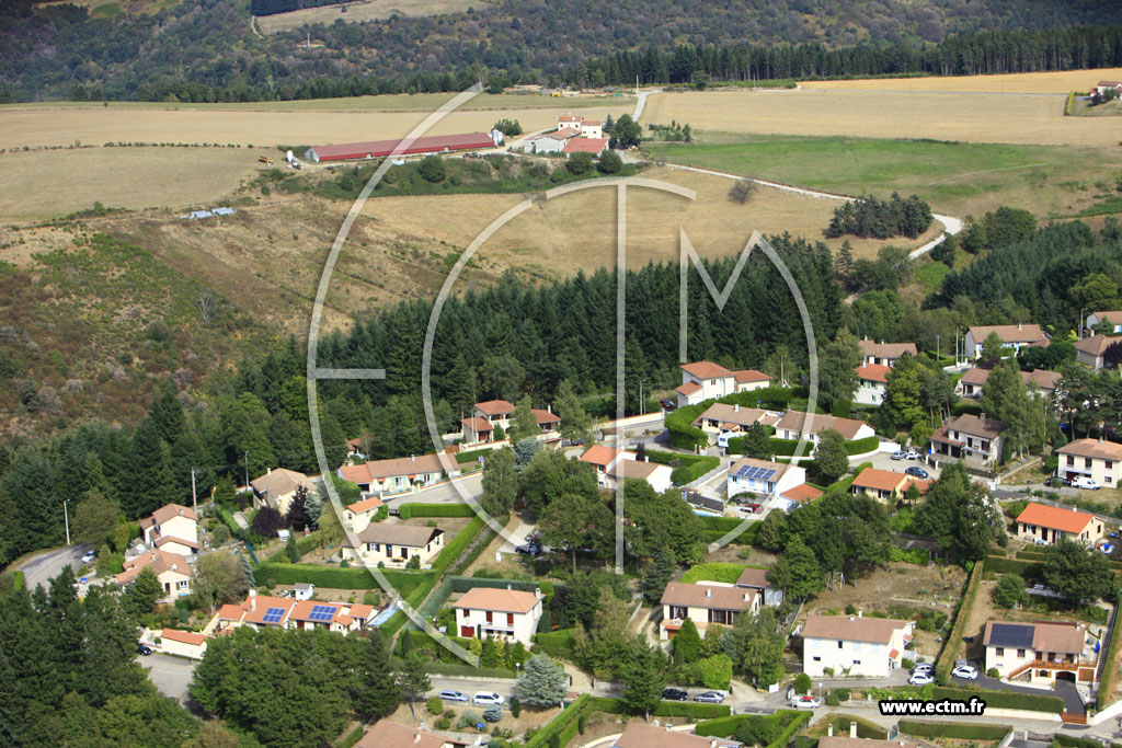 Photo arienne de Saint-Just-Malmont (Le Sarret)