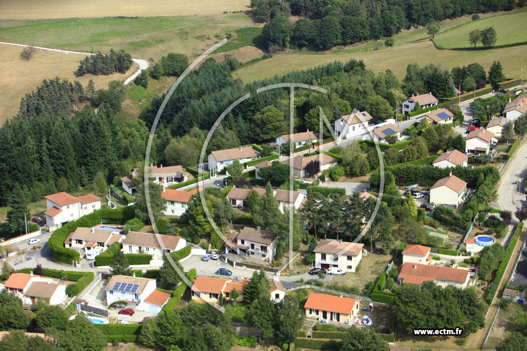 Photo arienne de Saint-Just-Malmont (Le Sarret)