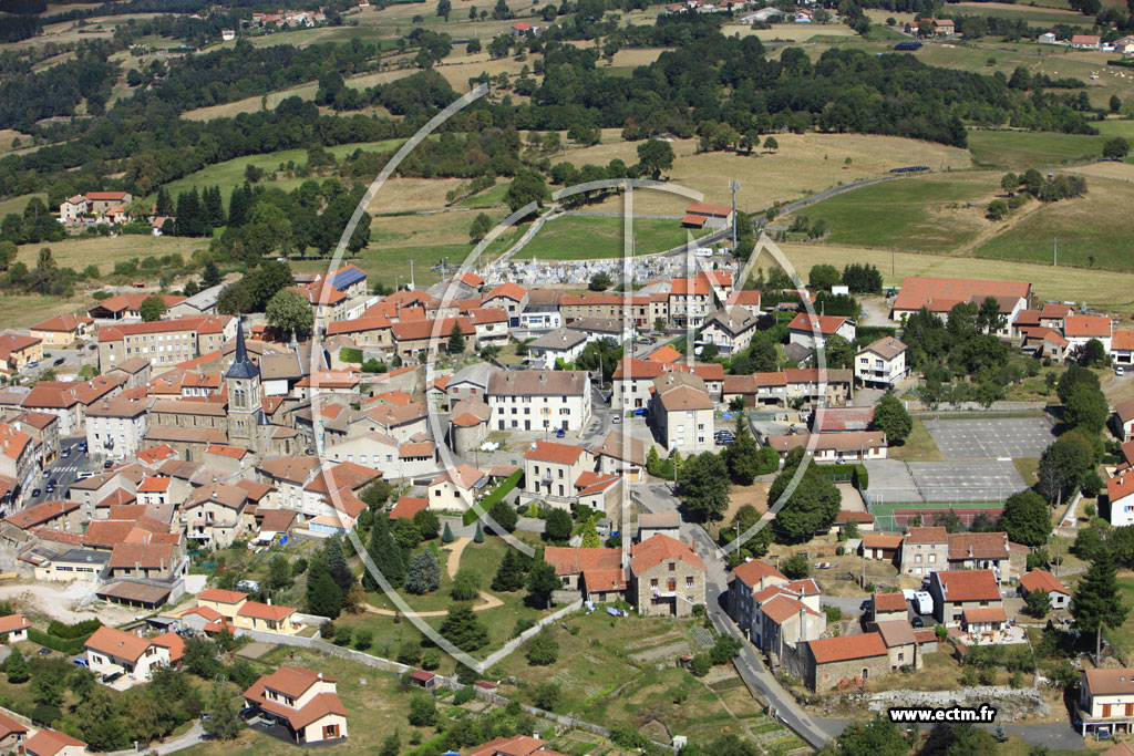 Photo arienne de Saint-Maurice-en-Gourgois