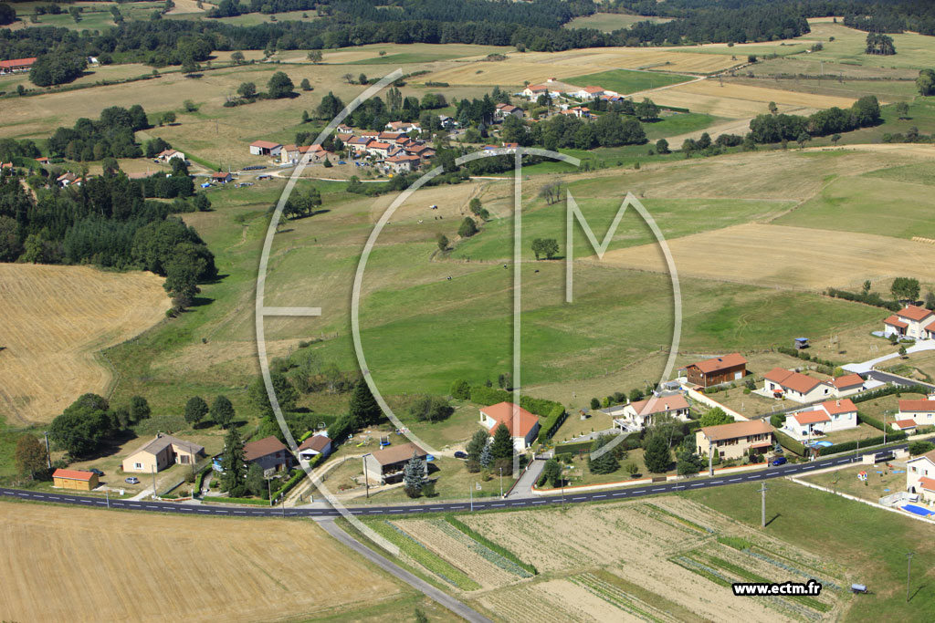 Photo arienne de Saint-Maurice-en-Gourgois (Gland)
