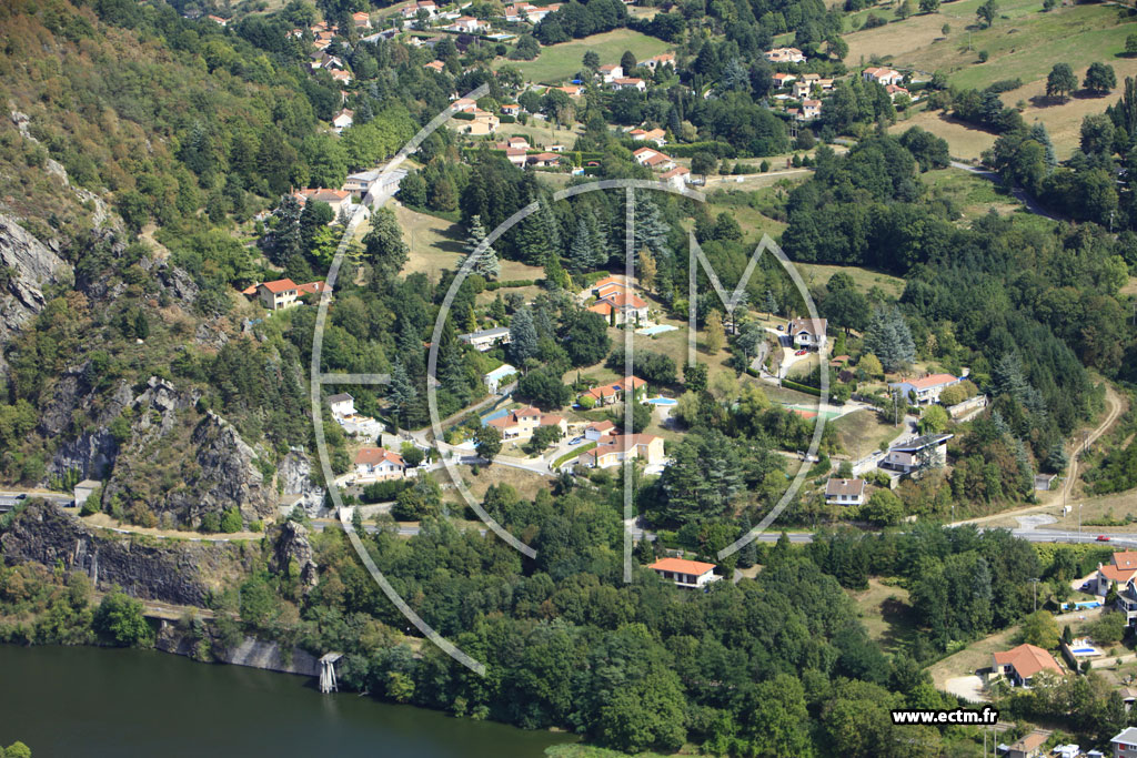 Photo arienne de Saint-Paul-en-Cornillon (Les Bernards)