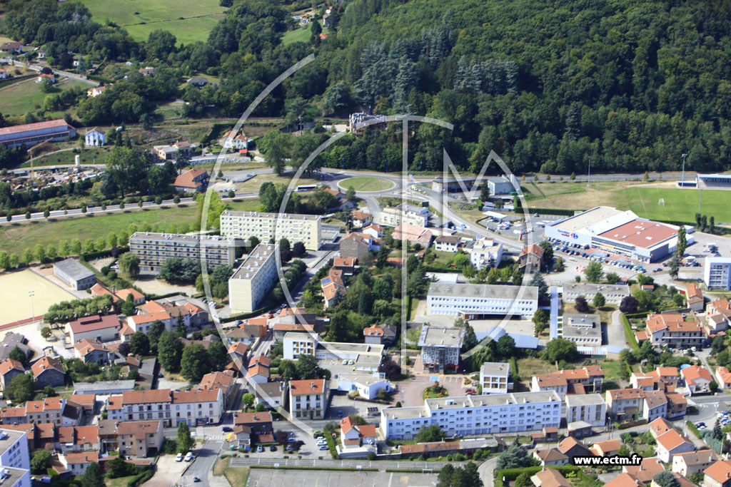Photo arienne de Unieux