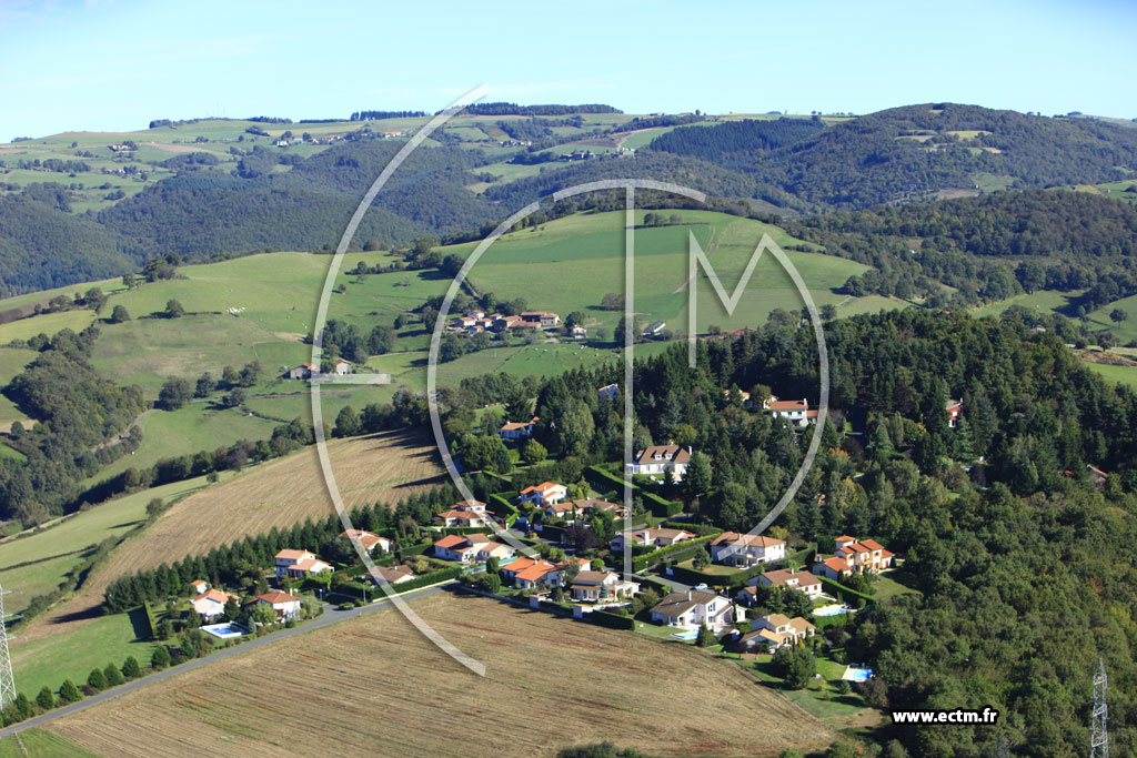 Photo arienne de La Tour-en-Jarez (Crt de Bardonnanche)