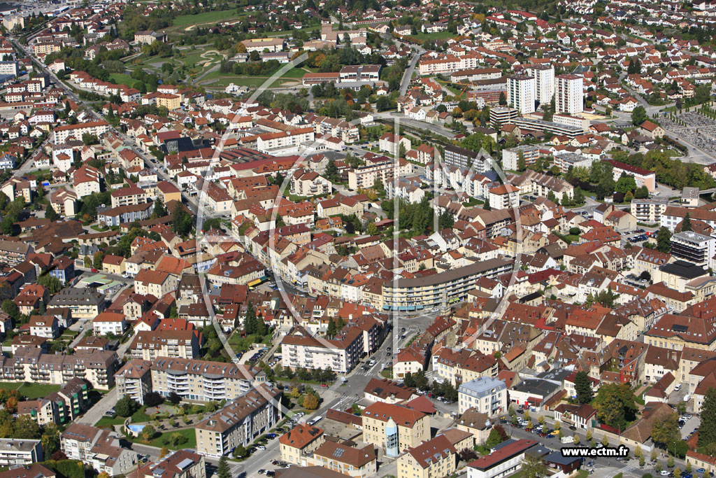 Photo arienne de Pontarlier