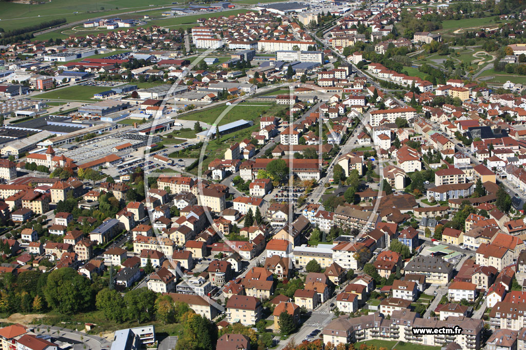 Photo arienne de Pontarlier