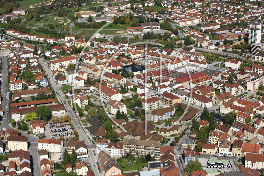 Photo arienne de Pontarlier