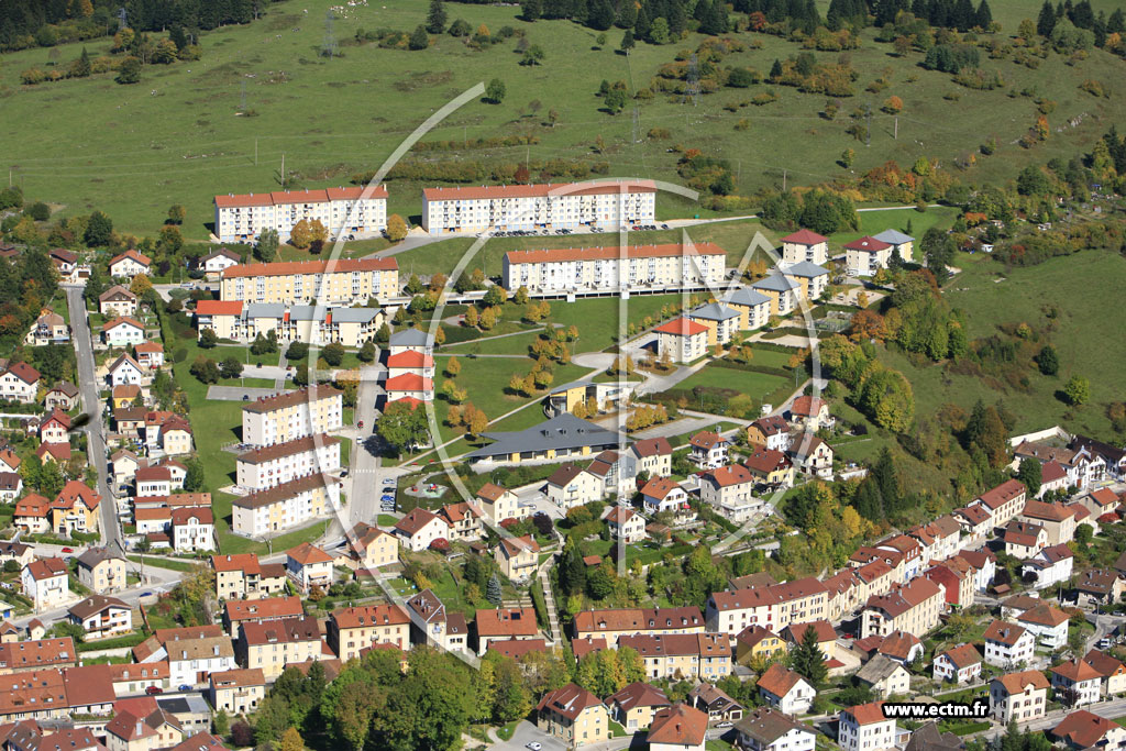Photo arienne de Pontarlier (Cit des Pareuses)
