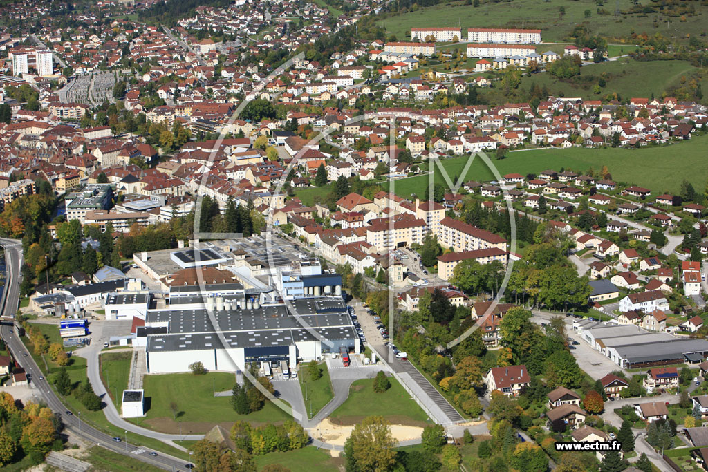 Photo arienne de Pontarlier (Faubourg Saint Etienne)