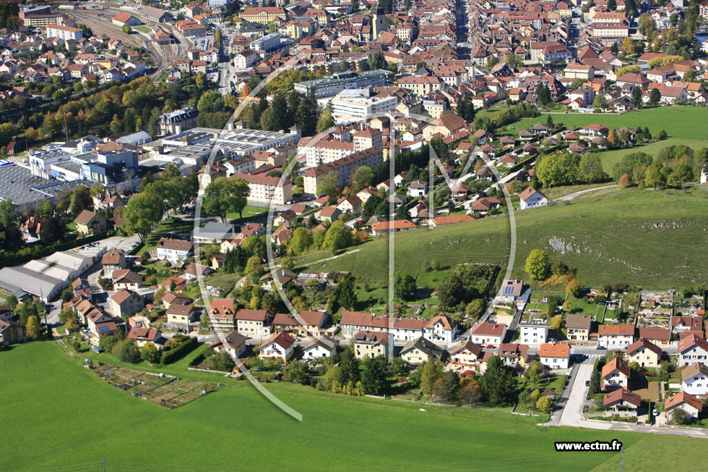 Photo arienne de Pontarlier (Le Champ Barret)