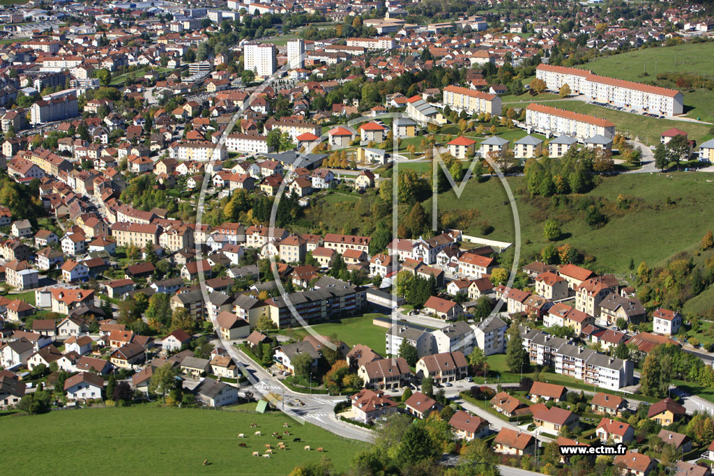 Photo arienne de Pontarlier (Rue du Crt)