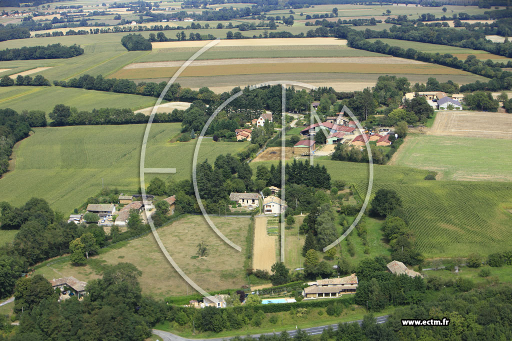Photo arienne de Montceaux (Saint-Maurice)