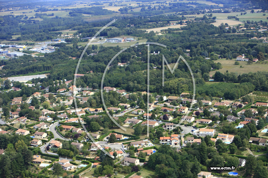 Photo arienne de Montmerle-sur-Sane (Lotissement Les Acacias)