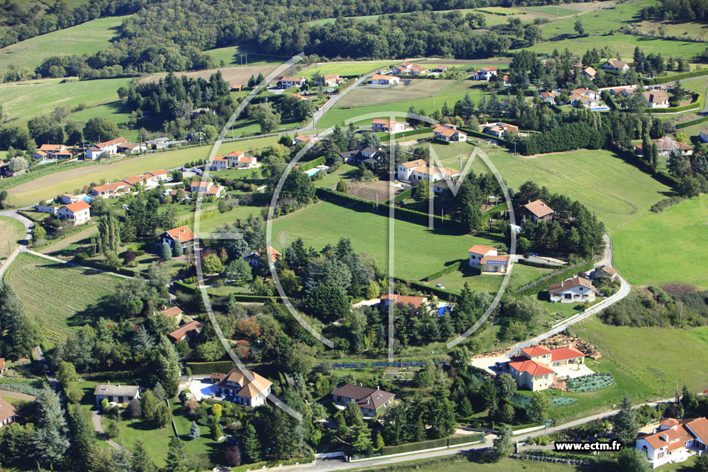 Photo arienne de Saint-Bonnet-les-Oules