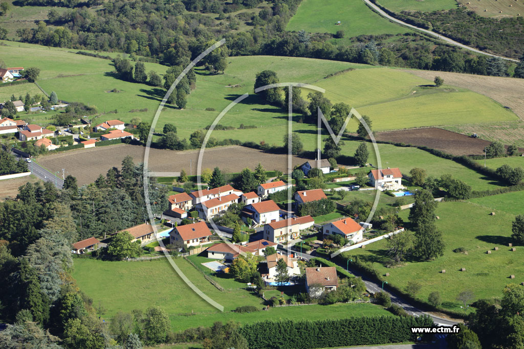 Photo arienne de Saint-Bonnet-les-Oules